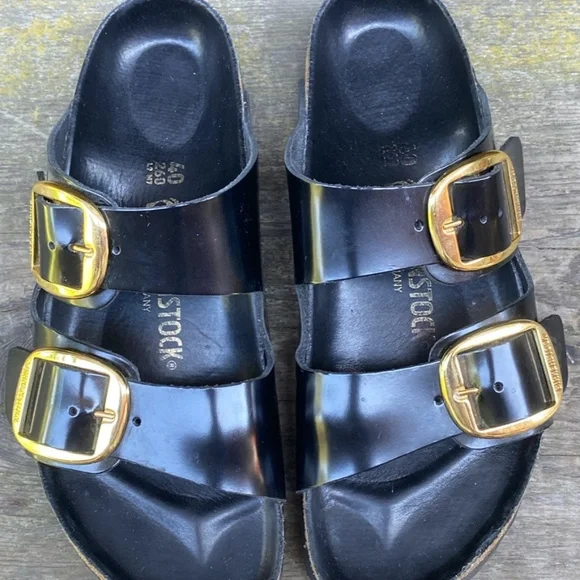 Patent leather Birkenstocks
Size 40 - Picture 1 of 3